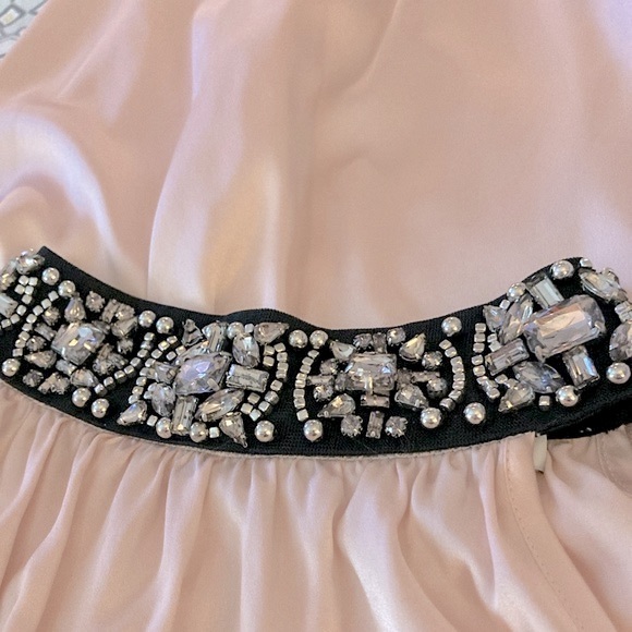 NWOT - Caché Pink Silk Sleeveless Halter Blouse Black Rhinestone Collar - Sz L* - Picture 4 of 15
